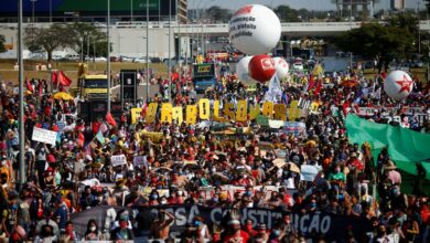 Photo of Manifestantes en 450 ciudades pidieron la renuncia de Bolsonaro