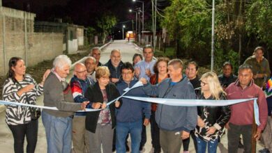 Photo of Más conectividad para Fontana: Capitanich inauguró nuevas cuadras de pavimento en la localidad