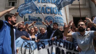 Photo of Marchas y protestas contra el DNU de Javier Milei