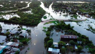 Photo of Más de 300 personas siguen evacuadas por las inundaciones en Corrientes