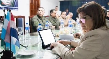 Photo of Bullrich inauguró un centro de Inteligencia de la Gendarmería