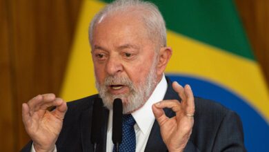 Photo of Lula elevó el mínimo no  imponible de ganancias