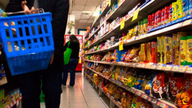 Photo of Advierten que el consumo masivo  cayó un 13,4% interanual en febrero