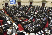 Photo of Diputados aprobó la ley Bases y el paquete fiscal de Milei: todo pasa al Senado