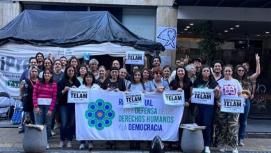 Photo of Trabajadores de Télam resisten en el 79 aniversario de la Agencia