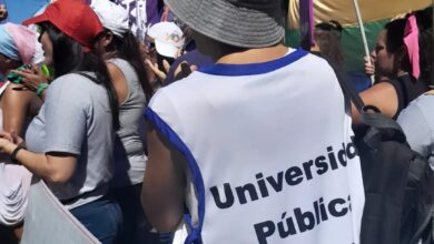 Photo of En unidad, Chaco y Corrientes marchan en caravana para defender a la universidad pública