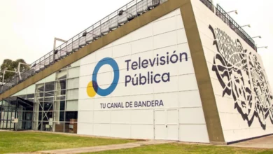 Photo of El Gobierno ordenó el cierre de las redes de Radio Nacional y la TV Pública